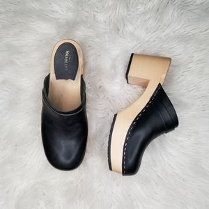 Hasbeens black clogs size 10
